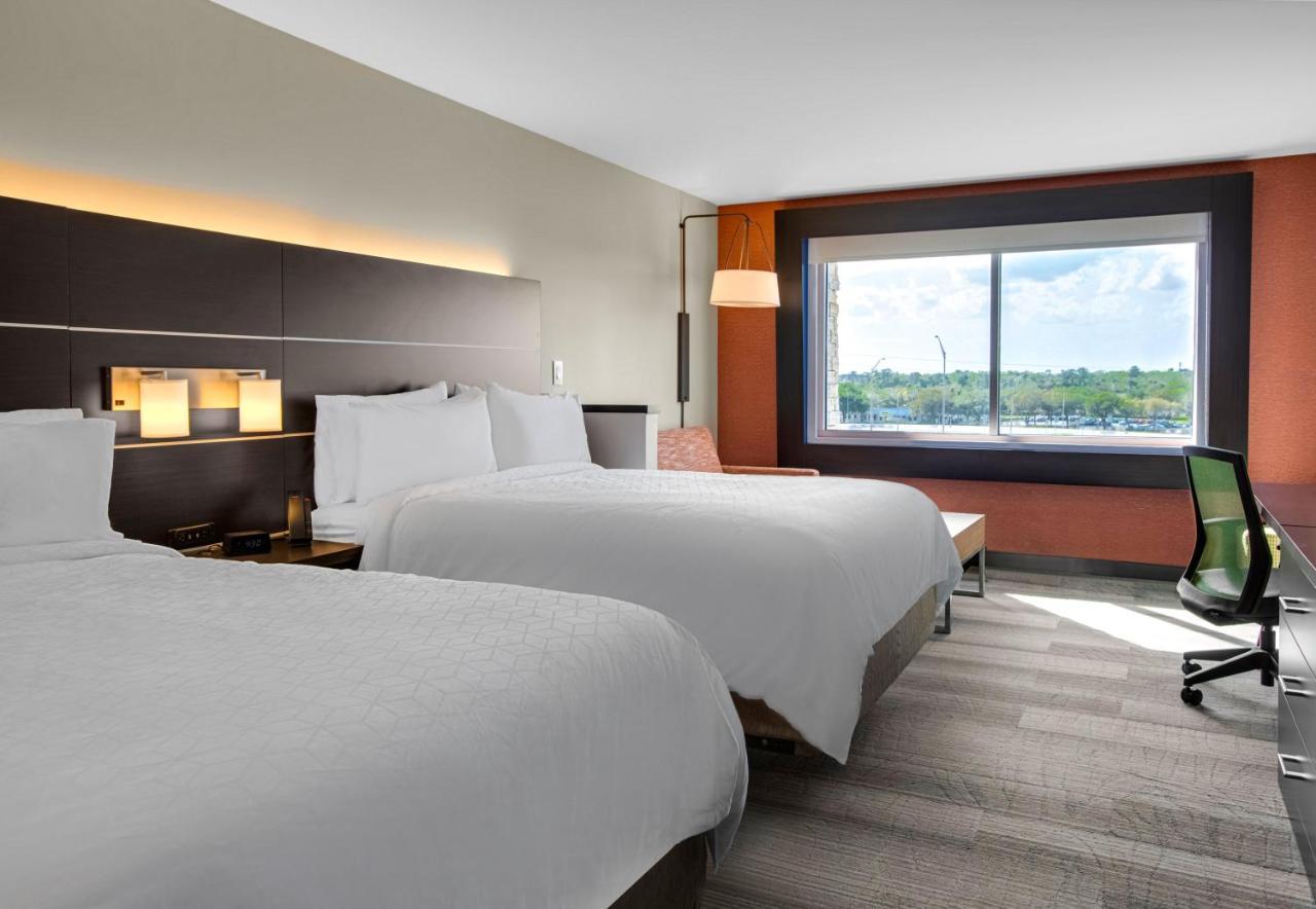 Holiday Inn Express & Suites Sanford - Lake Mary By Ihg Exterior foto